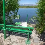 Vakantiehuis 3 Bedroom Lovely In