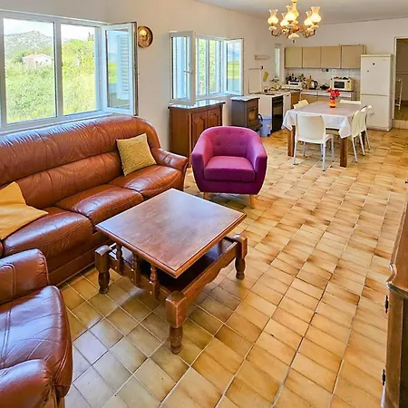 3 Bedroom Lovely In * Opuzen (Dubrovnik-Neretva)