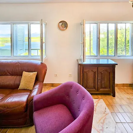 3 Bedroom Lovely In Vakantiehuis